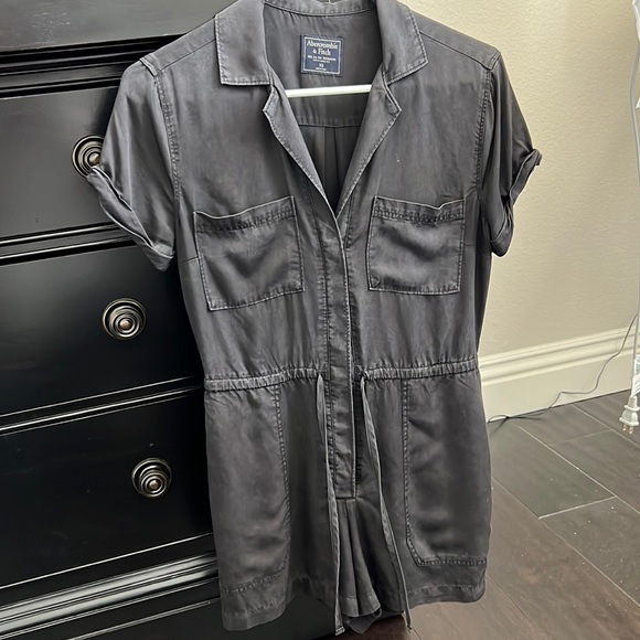 Abercrombie & Fitch Pants - Abercrombie & Fitch romper